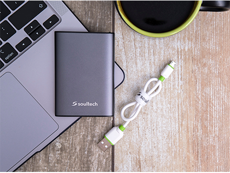 Soultech Platinum Metalik 10000mAh Powerbank-Siyah