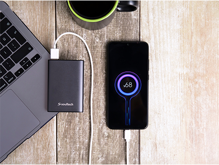 Soultech Platinum Metalik 10000mAh Powerbank-Siyah