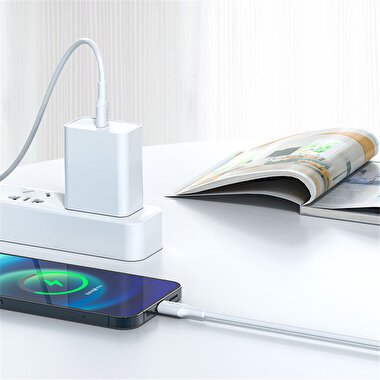 Rock 20W Type-C to Lightning PD 1 M Kablo-Beyaz 6941402743697