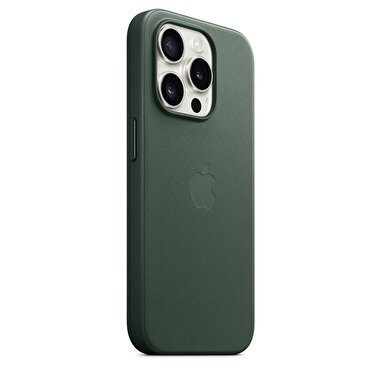 Apple iPhone 15 Pro için MagSafe özellikli Mikro Dokuma Kılıf - Kermes Meşesi MT4U3ZM/A